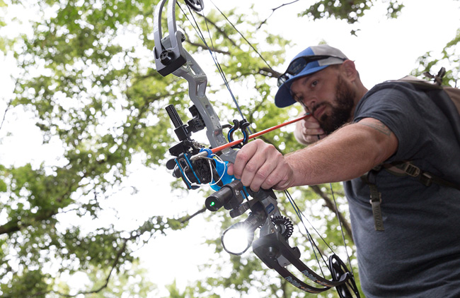 Sand Shark Bowfishing Bow Package, Left-Hand